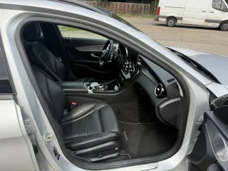 MERCEDES-BENZ C 300 – Fahrzeugbild 5