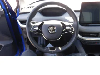 SKODA Enyaq – Fahrzeugbild 9