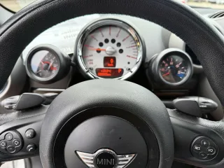 MINI Cooper – Fahrzeugbild 10