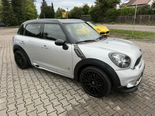 MINI Cooper – Fahrzeugbild 2