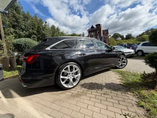 AUDI A6 – Fahrzeugbild 6