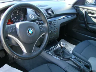 BMW 116 – Fahrzeugbild 11