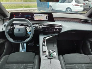 PEUGEOT 3008 – Fahrzeugbild 13