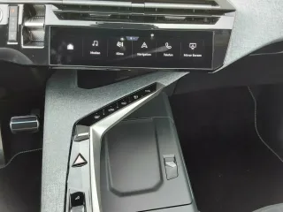 PEUGEOT 3008 – Fahrzeugbild 14