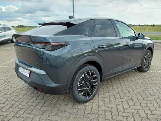 PEUGEOT 3008 – Fahrzeugbild 4