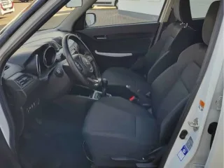 SUZUKI Swift – Fahrzeugbild 10
