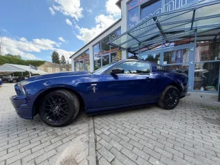FORD Mustang – Fahrzeugbild 2