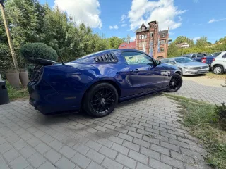 FORD Mustang – Fahrzeugbild 6