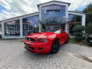 FORD Mustang – Fahrzeugbild 1