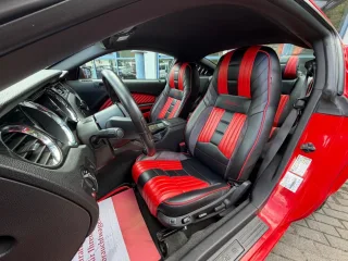 FORD Mustang – Fahrzeugbild 12