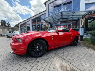 FORD Mustang – Fahrzeugbild 2