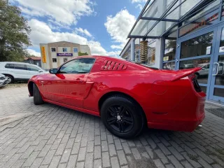 FORD Mustang – Fahrzeugbild 3