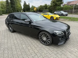 MERCEDES-BENZ E 43 – Fahrzeugbild 2