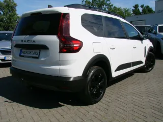 DACIA Jogger – Fahrzeugbild 3