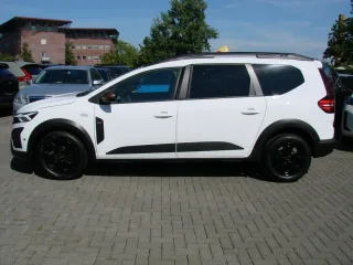 DACIA Jogger – Fahrzeugbild 5