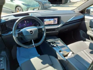 OPEL Astra – Fahrzeugbild 12