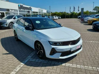 OPEL Astra – Fahrzeugbild 3