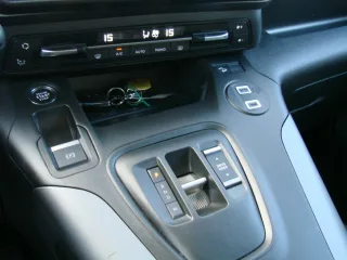 OPEL Combo – Fahrzeugbild 12
