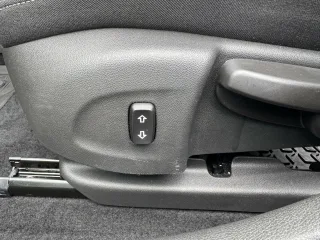 OPEL Astra – Fahrzeugbild 14