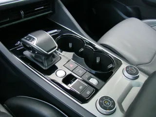 VW Touareg – Fahrzeugbild 11