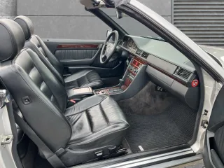 MERCEDES-BENZ E 200 – Fahrzeugbild 10