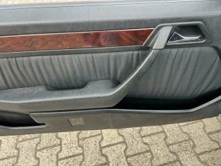 MERCEDES-BENZ E 200 – Fahrzeugbild 15