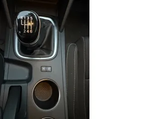 RENAULT Megane – Fahrzeugbild 14