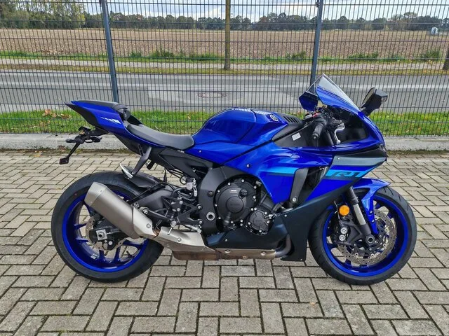 YAMAHA YZF-R1 gebraucht kaufen