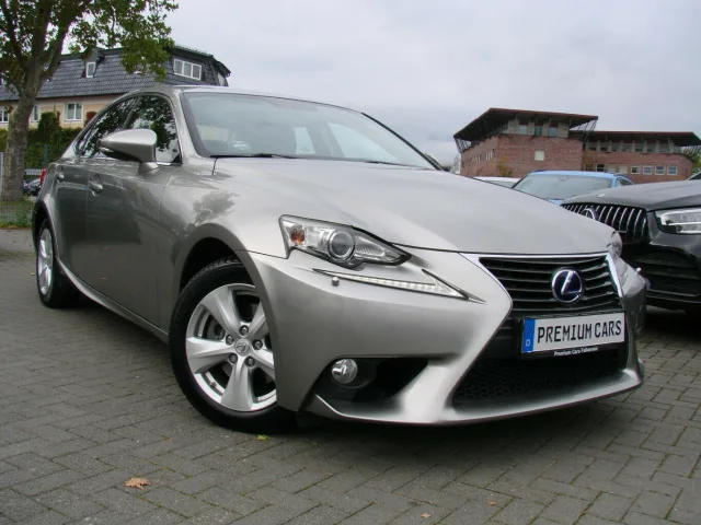 LEXUS IS gebraucht kaufen