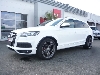 Audi Q7 Distronic *S-LINE*7 SITZE*TV*KEYLESS*VOLL*